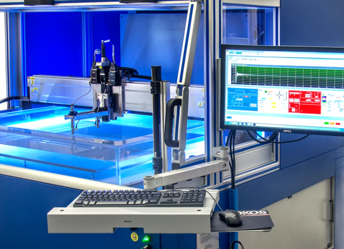 Ultrasonic NDT System MACROVUE-P 1000 with monitor