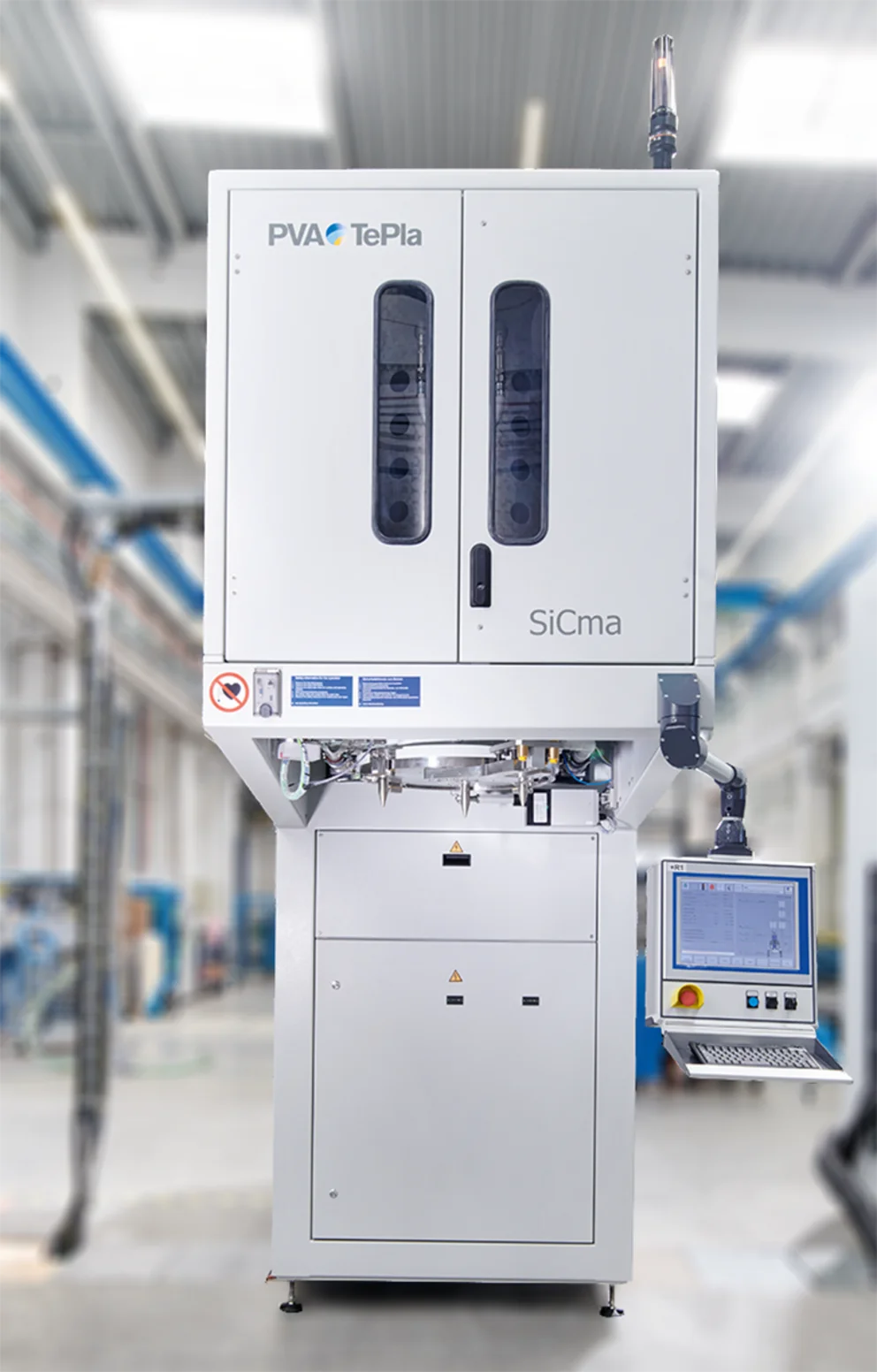 SiCma PVT crystal growth system in a production hall